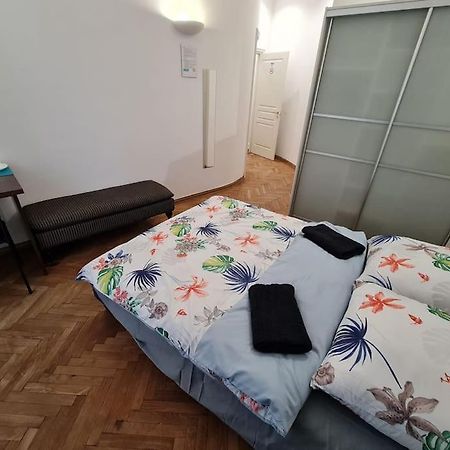 Fantastic Waw - Ok11 Room B Varsó Kültér fotó