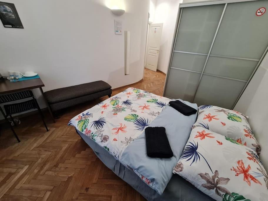 Fantastic Waw - Ok11 Room B Varsó Kültér fotó
